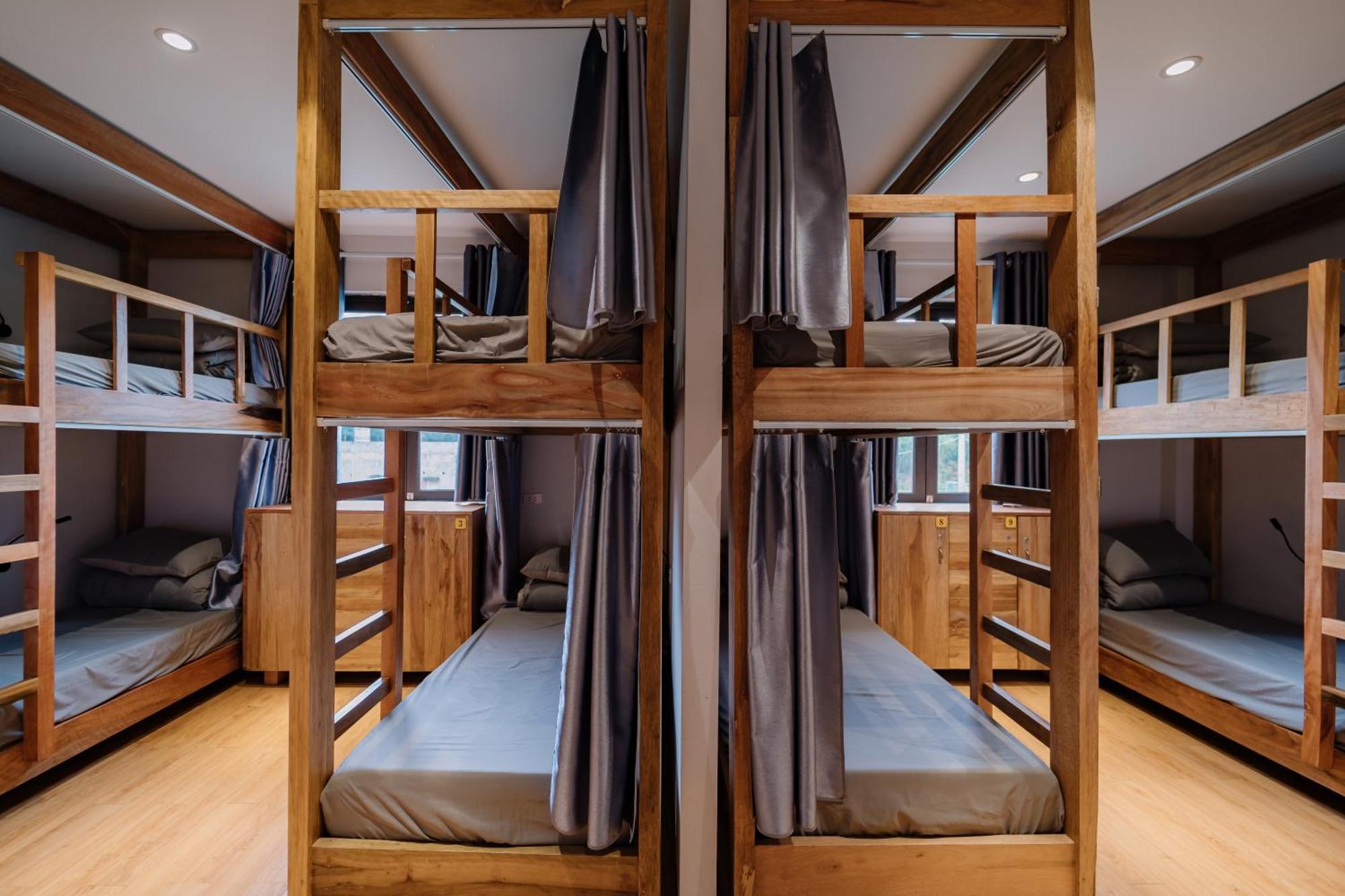 Dong Van Golden Hotel Kültér fotó